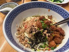 -沪西老弄堂面馆(定西路店)