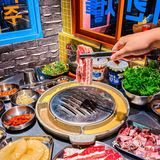 长白安三胖一秒进入双门洞，穿越1988！