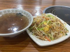 -牛小隆牛肉面馆(四牌楼店)