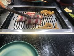 -臻牛烤肉