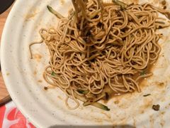 -肥肥虾庄·金牌油焖大虾(汉口城市广场店)