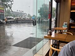 -三千粉牛肉米粉(来客茂店)