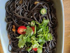 -蜜桃餐厅·伴山(湖滨商业街店)