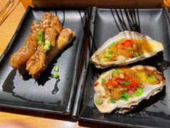 烤猪蹄-二旗里烧烤·烤羊排(龙域店)
