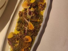 -八府香鸭·啫啫煲(华山路店)