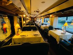 -火车头法国西餐厅