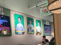 -费大厨辣椒炒肉(高铁吾悦广场店)
