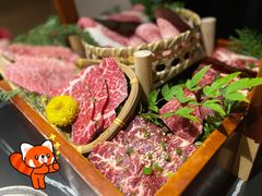 -山川小町·极番烧肉(新地假日广场店)