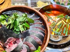 -亮欢寨酸汤鱼(沙冲路店)