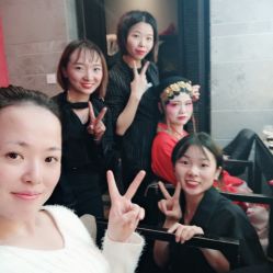点击看大图 -盘子女人坊古装写真摄影(深圳店)