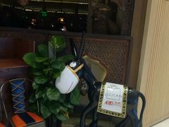 等位区-楼兰新疆主题餐厅(苏州中心店)