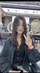 -藤野造型烫染·漂发