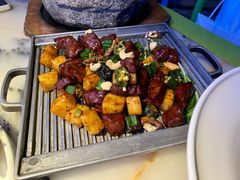 牛肉粒炒年糕-桂满陇天书(南京德基旗舰店)