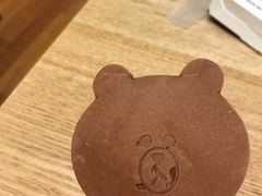 -LINE FRIENDS Garosu-gil Flagship Store