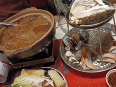 -恭喜上堓砂锅焗·海鲜大排档(闵行龙湖店)