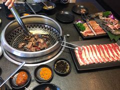 -牛中牛烤肉店(民生街店)