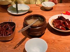 弄堂里的卤鸭儿-弄堂里· 江南名肴(西湖龙井路店)