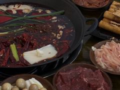 -黄潇洒老火锅(九眼桥宏济巷店)