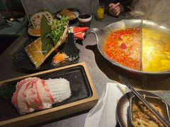 -湊湊火锅·茶憩(杭州湖滨银泰in77店)
