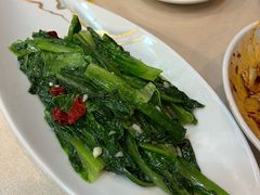-乡村馕坑肉·烧烤·新疆菜·本地人更爱吃(阿勒泰首店)