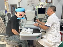 -豪门视光·星趣控·蔡司依视路眼镜代理商(中央大街店)