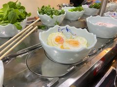 -轩于鲜旋转自助小火锅(新之城购物广场店)