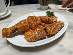 -香港百合居(LCM置汇旭辉广场店)