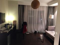 桔子酒店精选(西藏北路店)-桔子酒店(上海西藏北路地铁站店)