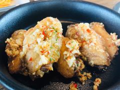 蜂蜜蒜香鸡中翅-盐说Salt Talk北美风味西餐厅(海上世界店)