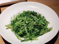 -吴越荣记苏州菜·松鼠桂鱼100%活鱼现做(斜塘老街店)