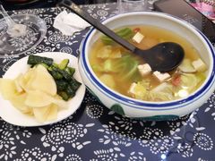 -八两八金·莱芜特色炒鸡(市南漳浦路店)