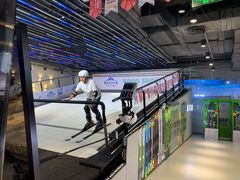 -Hopo Snow 城市滑雪空间(来福士广场购物中心店)