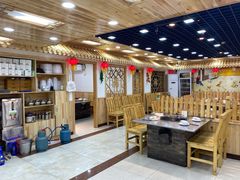 大堂-屯老二农家铁锅炖·行业领军者(梅江店)