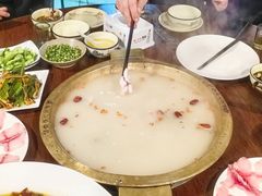 -颜氏双江清水鱼一养身火锅(磁器口店)