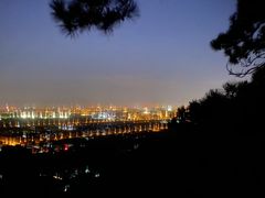 -鬼笑石后山停车场