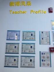 -熊小米专业儿童游泳馆