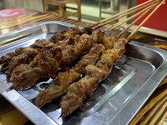 -民族烤羊·烤羊肉串·烤羊排(南城店)