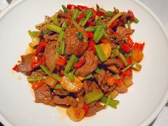 小炒黄牛肉-小城故事·地道宁波味(月湖盛园店)