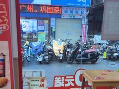 -塔斯汀中国汉堡(江夏地铁站店)