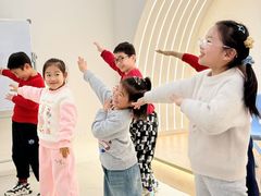 -蓝话筒·少儿成人演讲口才·主持朗诵·戏剧表演(大华第一坊店)