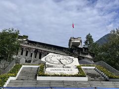 -四川汶川特大地震漩口中学遗址