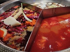 -廖掌柜·重庆鲜货火锅(上海首店)