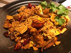 -辣尚瘾·烤鱼·新川菜(交大直营店)