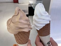 港奶甜筒-喜茶(佛山岭南站店)