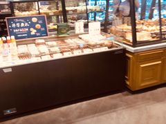 面包甜点陈列柜-多乐之日(和平伊势丹店)