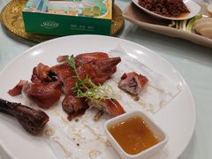 -老船夫婚宴婚庆会馆(延吉路店)