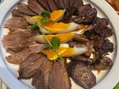 招牌卤狮头鹅七拼-潮界(虹桥新天地店)