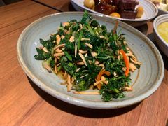 青年拌菜-青年公社烤鸭(宝杨宝龙广场店)