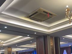 -万山楼海鲜酒家·二十三年老字号