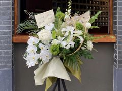 -花邻FloweringLife花艺气球派对(武康大楼店)